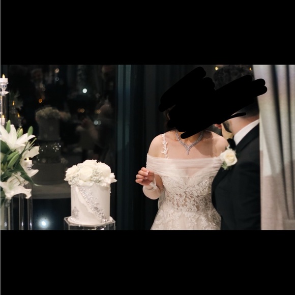 Wedding Dress Size US 8 UK 12 - Picture 9 of 9